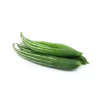চিচিঙ্গা (Snake Gourd)- 500 gm