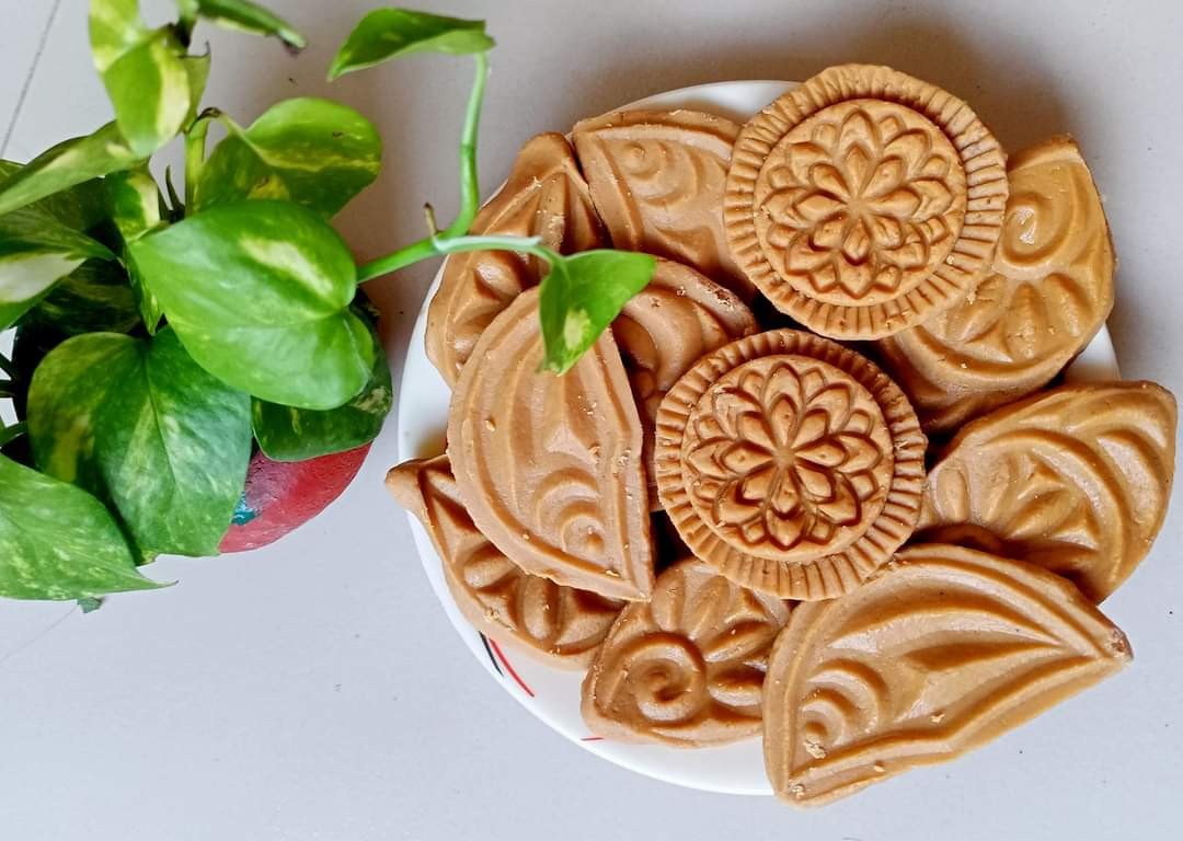 দুধের সন্দেশ।
